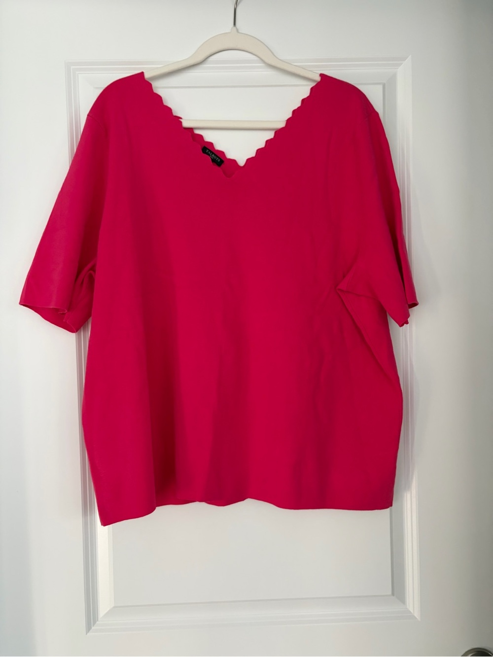 Talbots Bright Pink Scallop V-Neck Tunic
